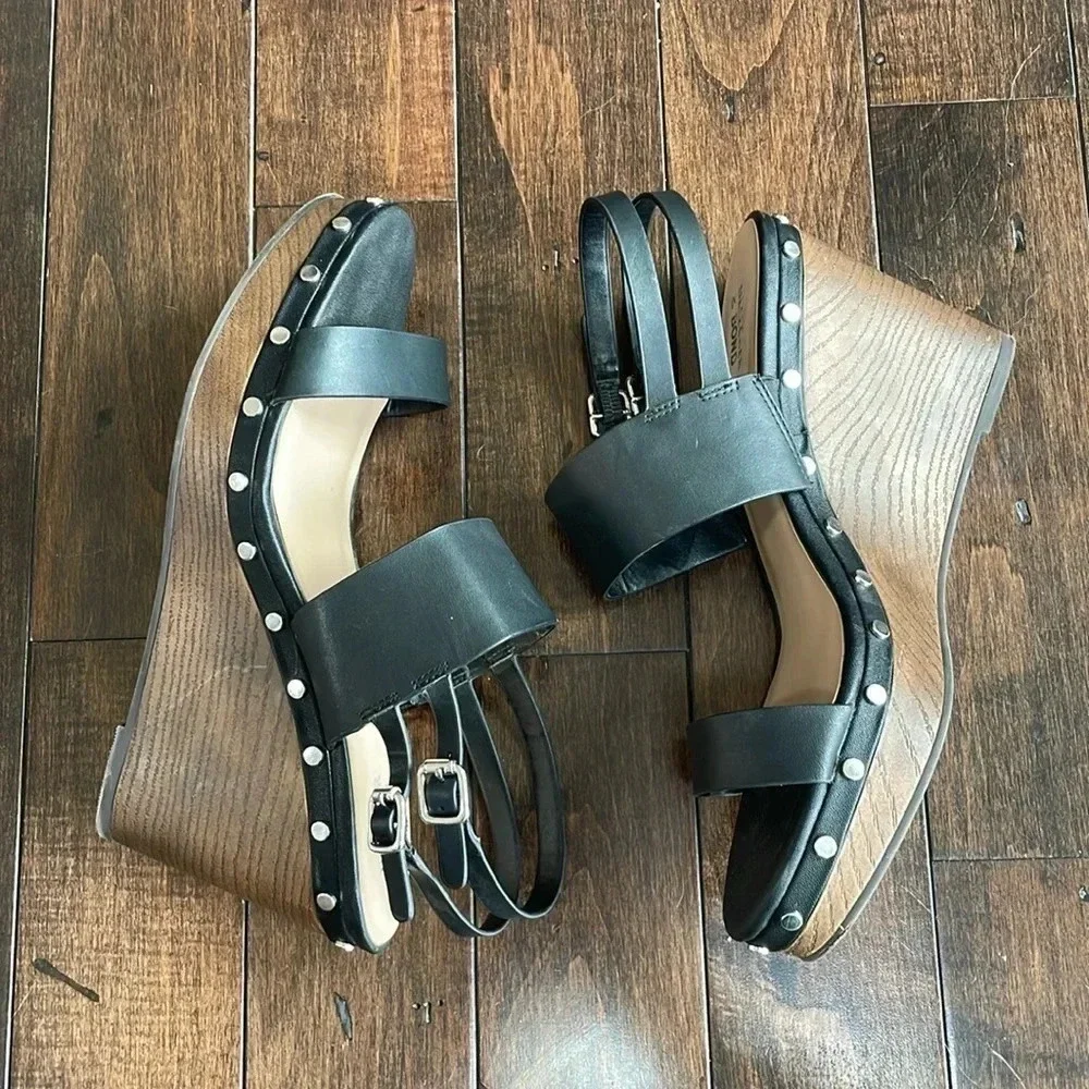 Bleecker and Bond Sandra  Leather Wedge Black Studded Platform Sandals  Size 10